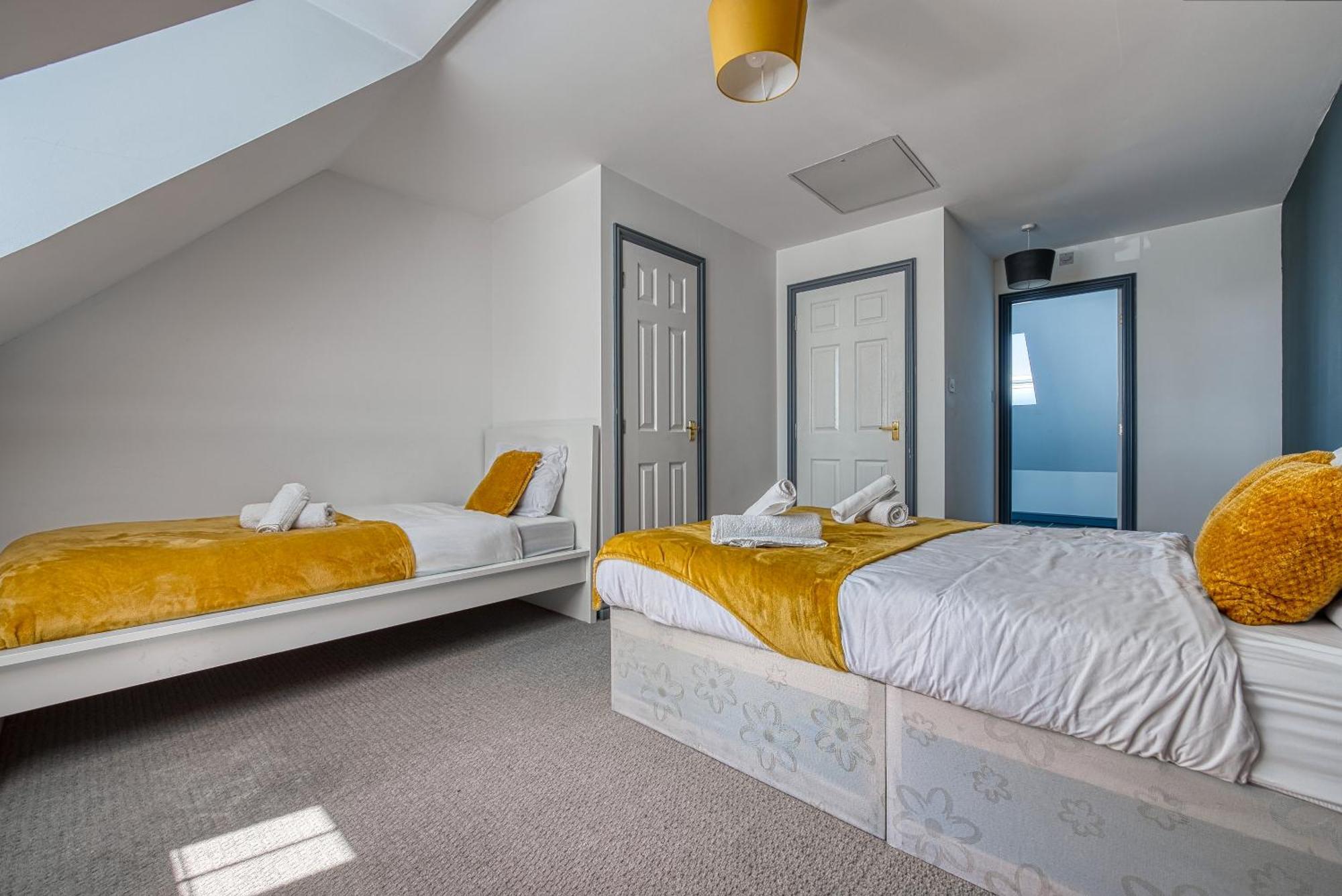 Nec Exhibitor Home, Stay Near Birmingham Airport Екстериор снимка
