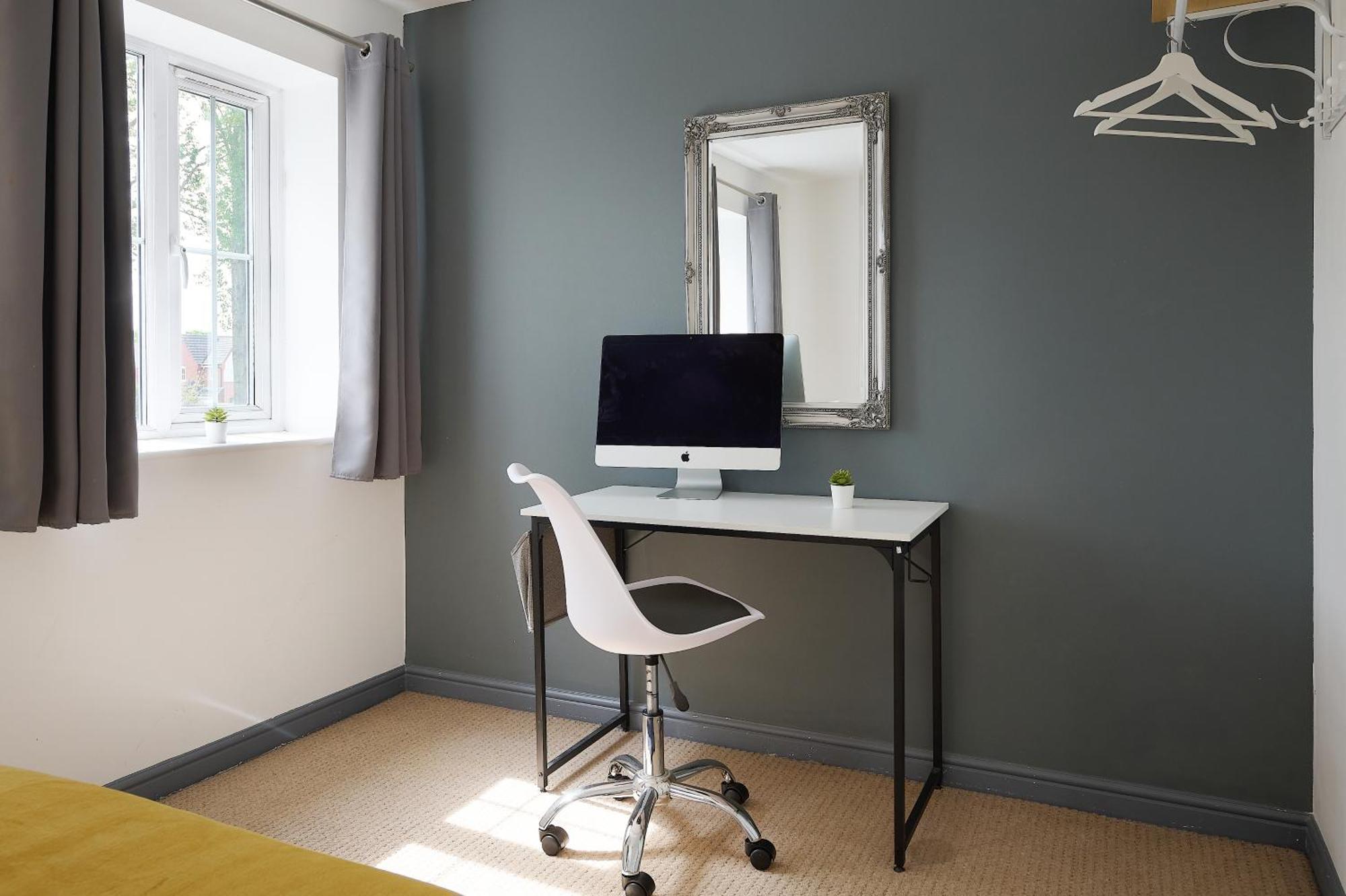 Nec Exhibitor Home, Stay Near Birmingham Airport Екстериор снимка