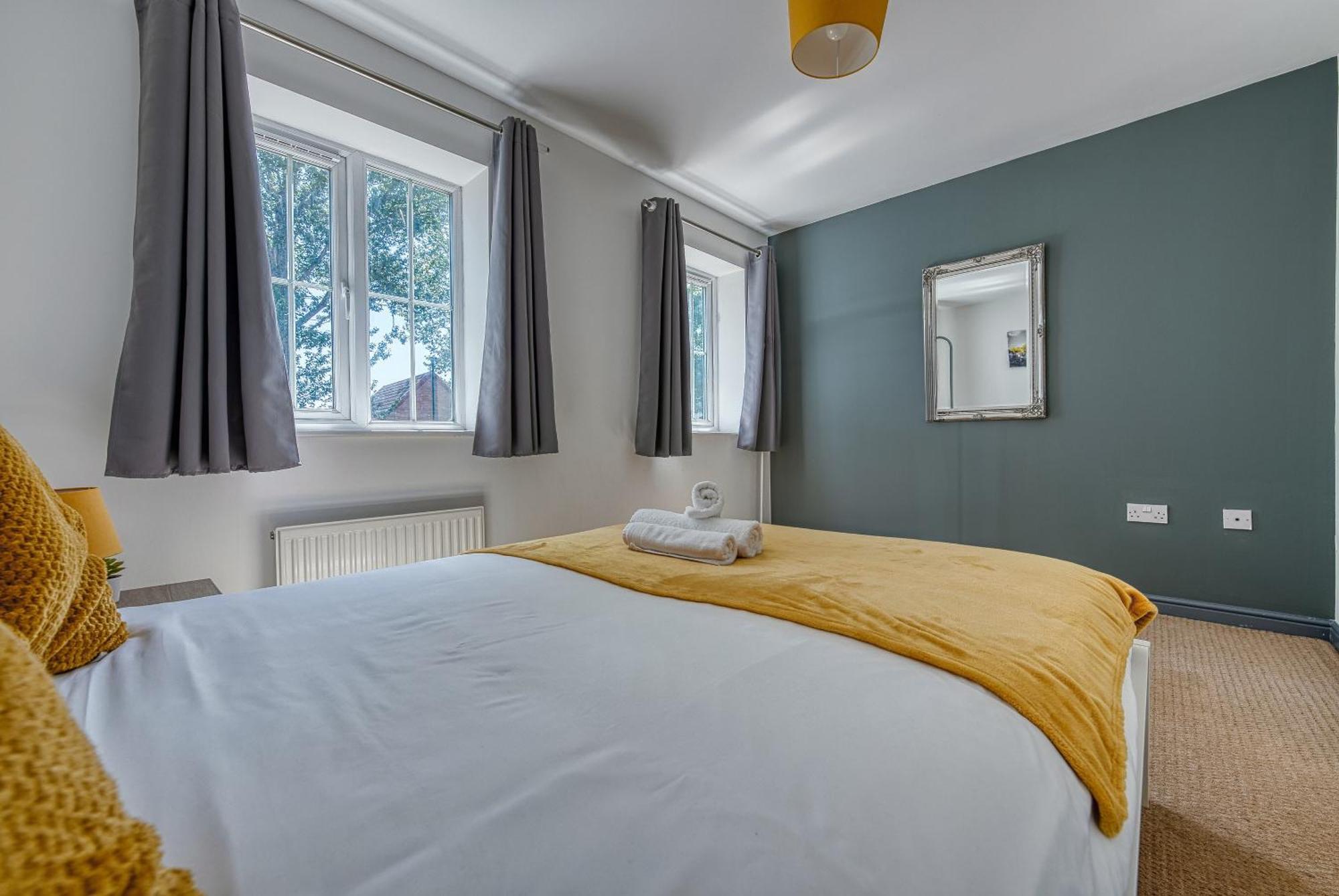Nec Exhibitor Home, Stay Near Birmingham Airport Екстериор снимка