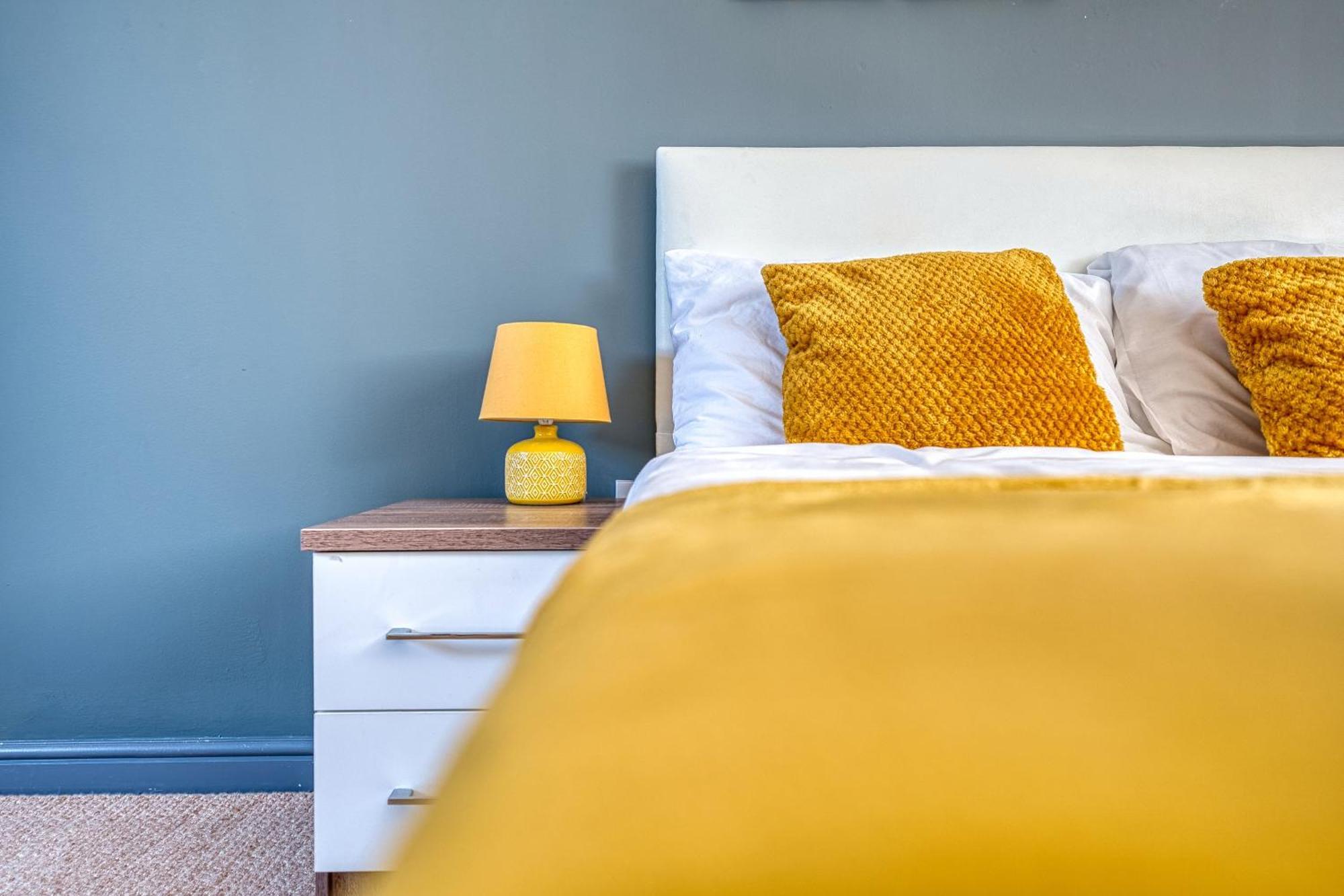 Nec Exhibitor Home, Stay Near Birmingham Airport Екстериор снимка